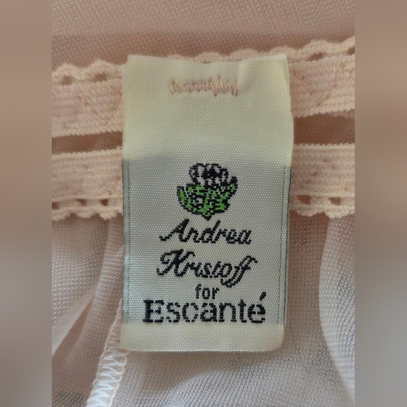 ANDREA KRISTOFF FOR ESCANTÉ TWO PIECE LINGERIE. - Picture 8 of 9